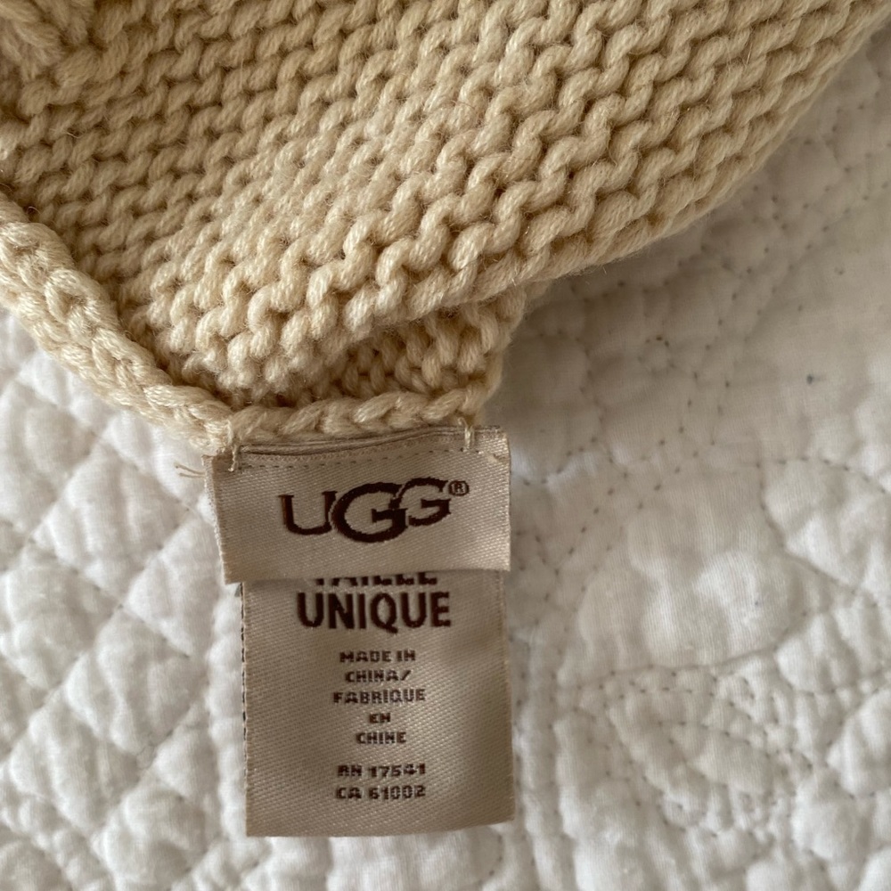 Ugg Hat - Picture 2 of 2